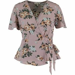 3/$10 Spring Wrap Floral Top